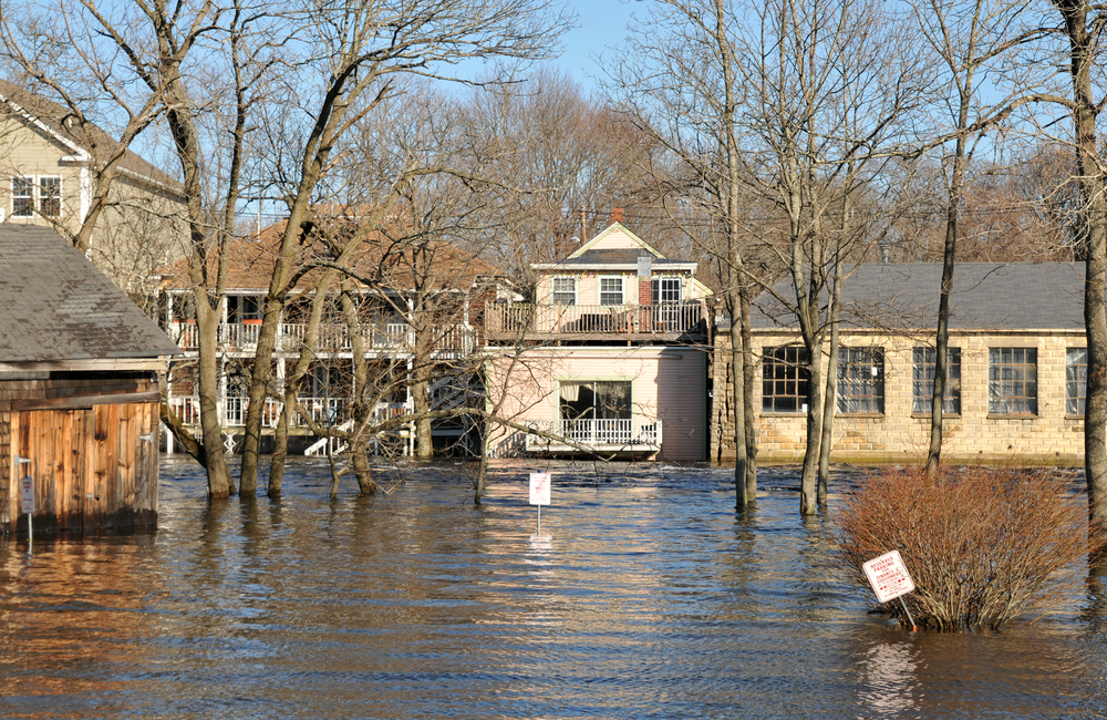 Residential area flooded by Ipswich River