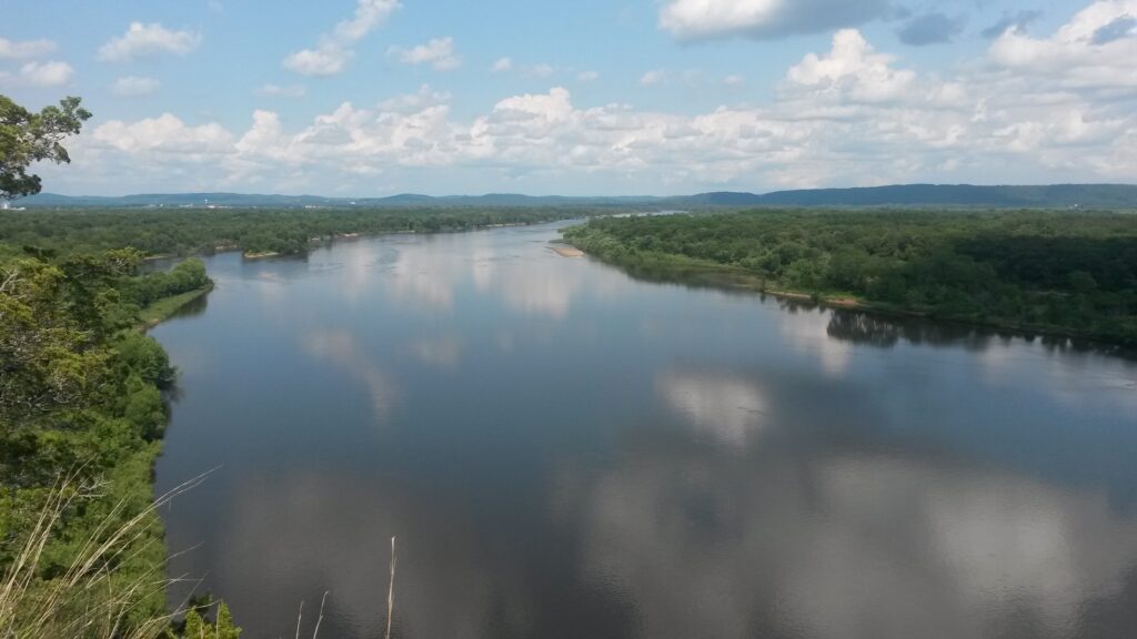 Upcoming Webinar on Navigating Site-Specific Water Quality Criteria for TMDLs in Wisconsin